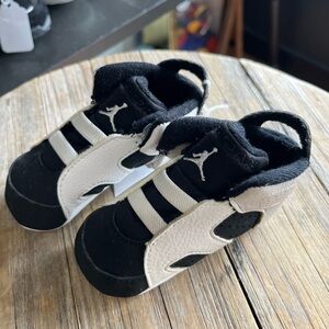 Jordan Baby & Walker Black and White Crib Shoes